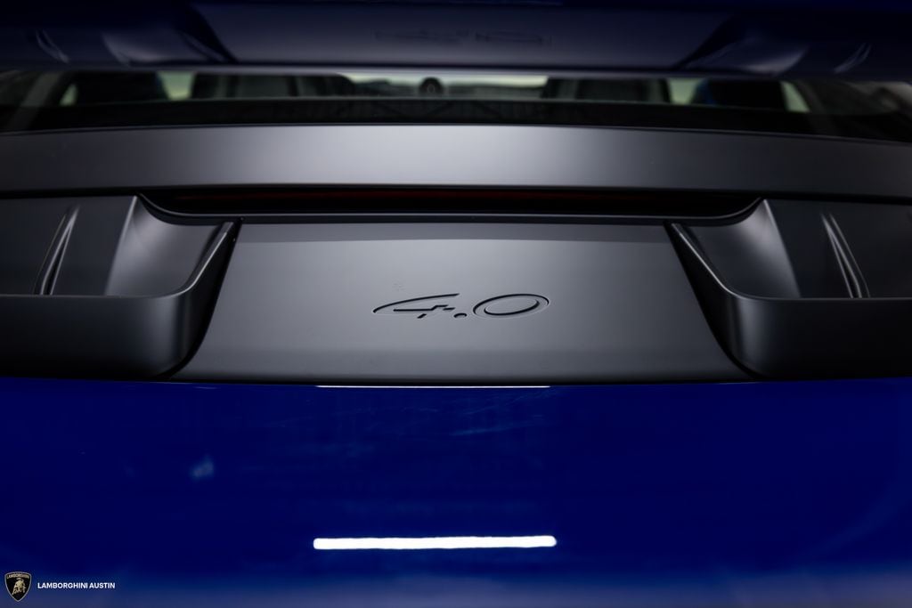 2026 Porsche 911 GT3 - Photo 12