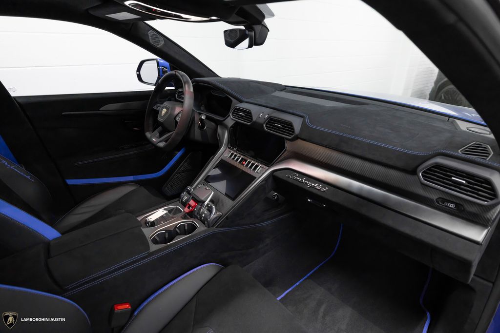 2024 Lamborghini Urus Performante - Photo 42