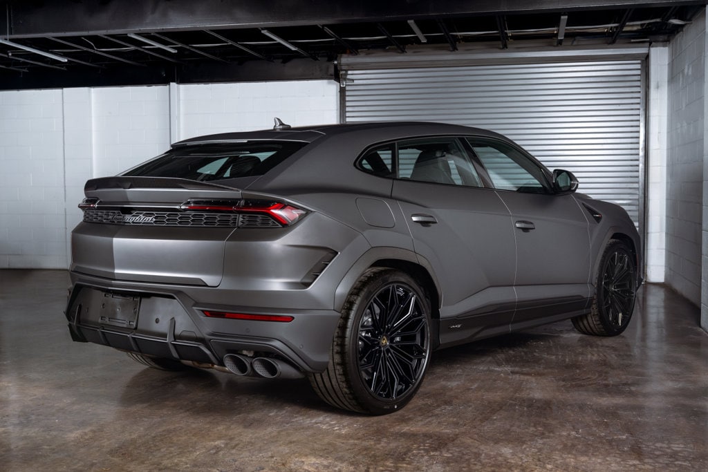 New 2026 Lamborghini Urus SE SUV