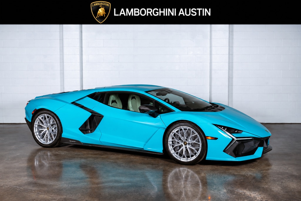 2026 Lamborghini Revuelto Base