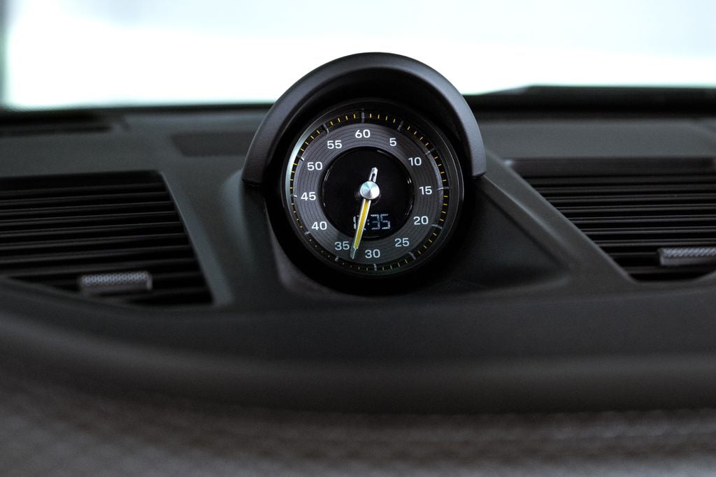 2026 Porsche 911 GT3 - Photo 16