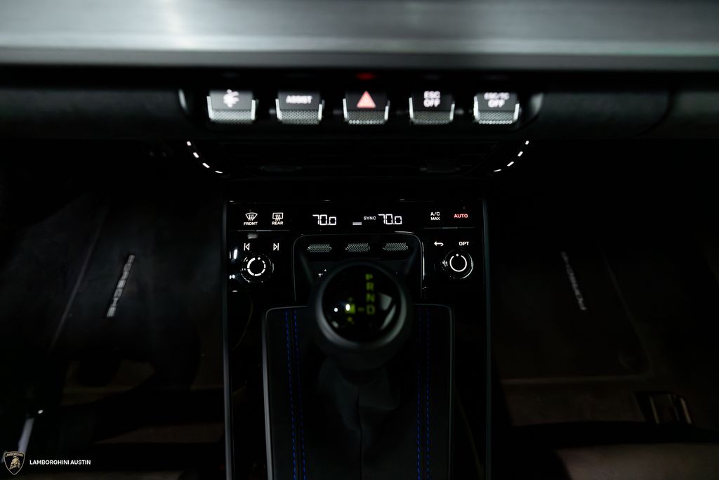 2026 Porsche 911 GT3 - Photo 28