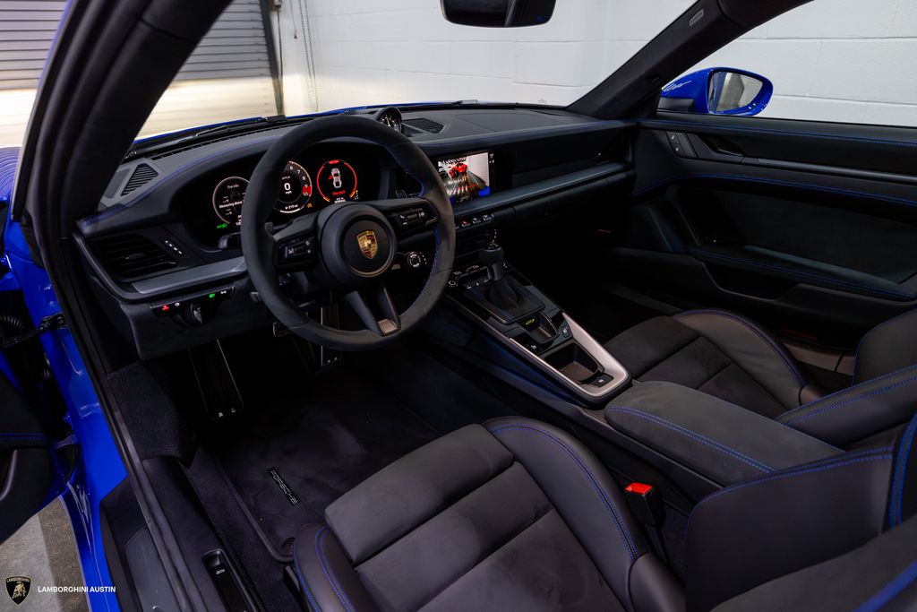 2026 Porsche 911 GT3 - Photo 23