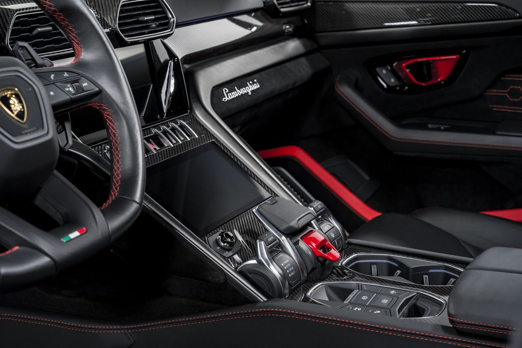 2024 Lamborghini Urus Performante - Photo 22
