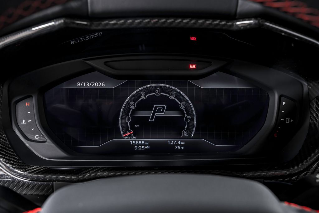 2024 Lamborghini Urus Performante - Photo 15