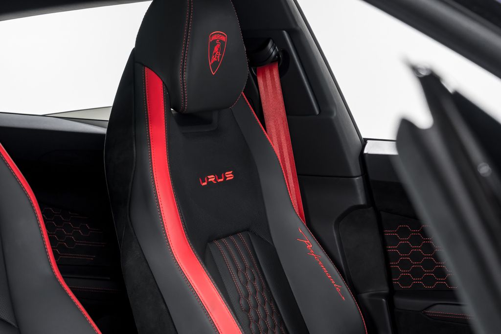 2024 Lamborghini Urus Performante - Photo 39