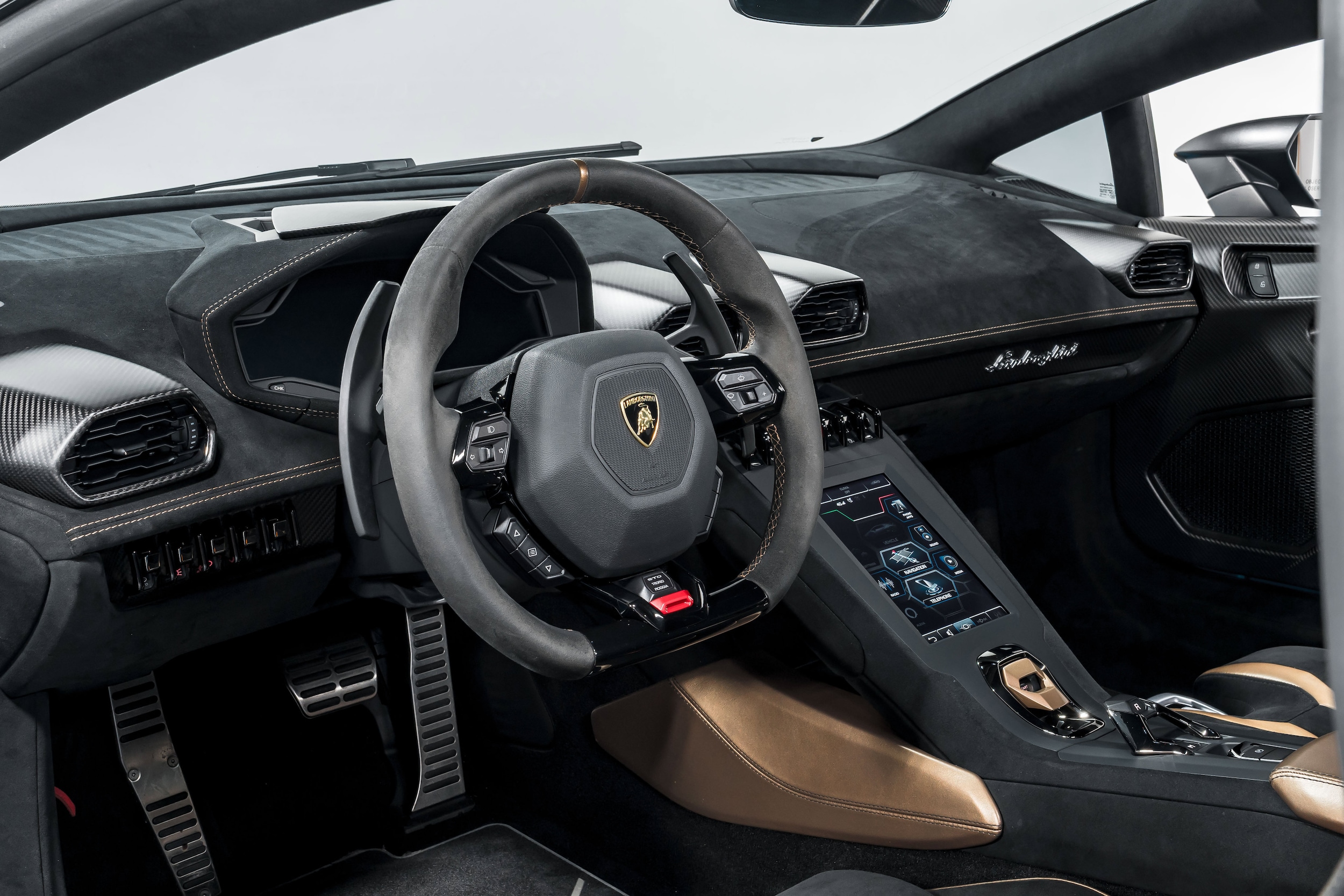 2022 Lamborghini Huracan STO - Photo 12