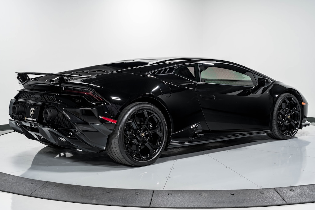 Used 2023 Lamborghini Huracan Tecnica Coupe
