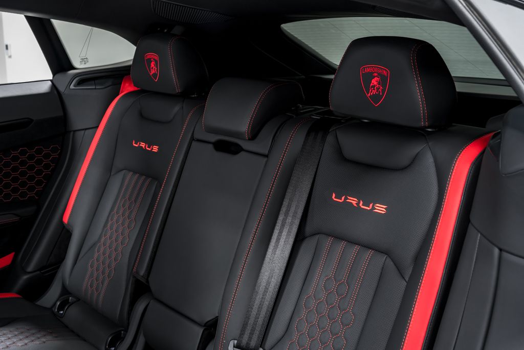 2024 Lamborghini Urus Performante - Photo 32