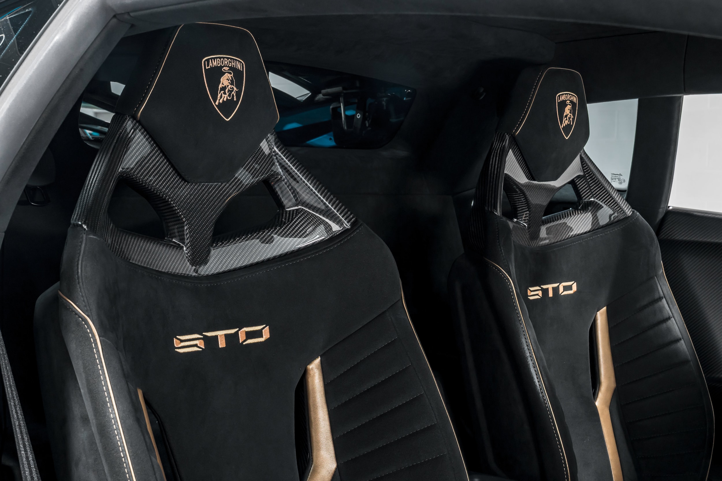 2022 Lamborghini Huracan STO - Photo 31