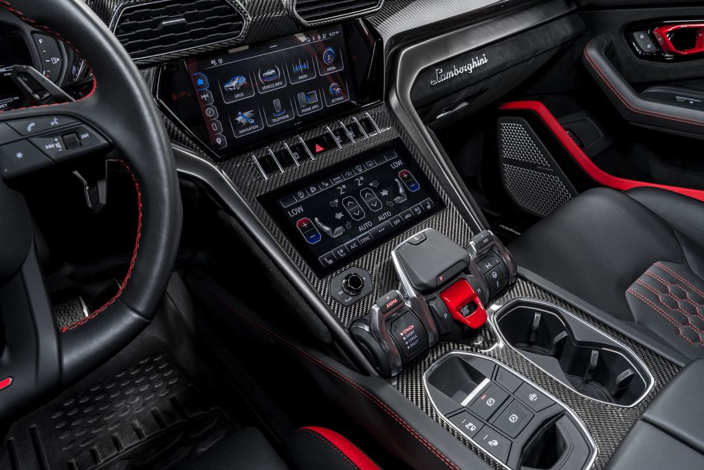 2024 Lamborghini Urus Performante - Photo 23