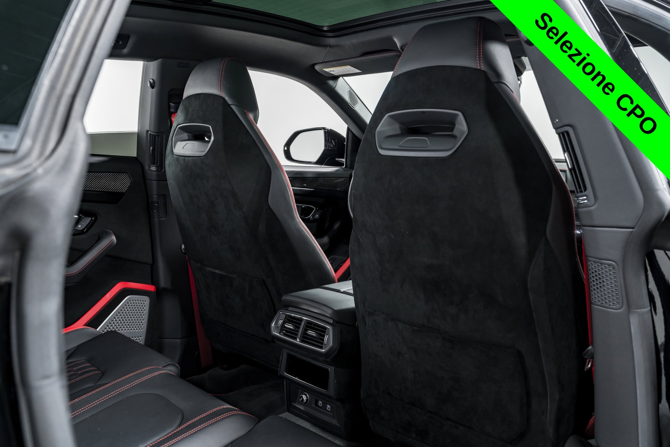 2023 Lamborghini Urus Performante - Photo 37
