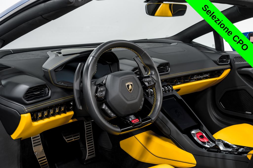 2023 Lamborghini Huracan EVO - Photo 12