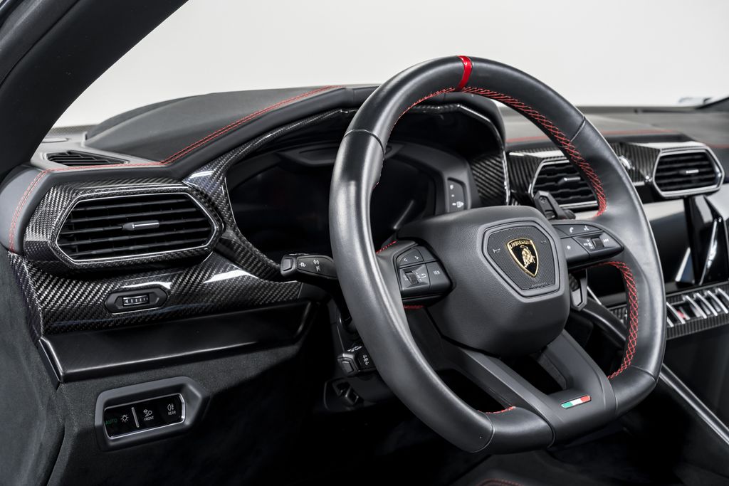 2024 Lamborghini Urus Performante - Photo 14