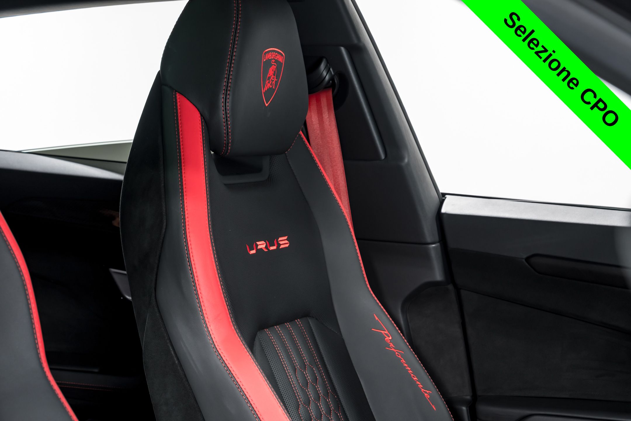 2023 Lamborghini Urus Performante - Photo 41