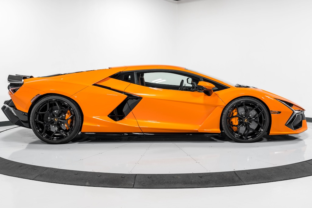 Used 2025 Lamborghini Revuelto Coupe