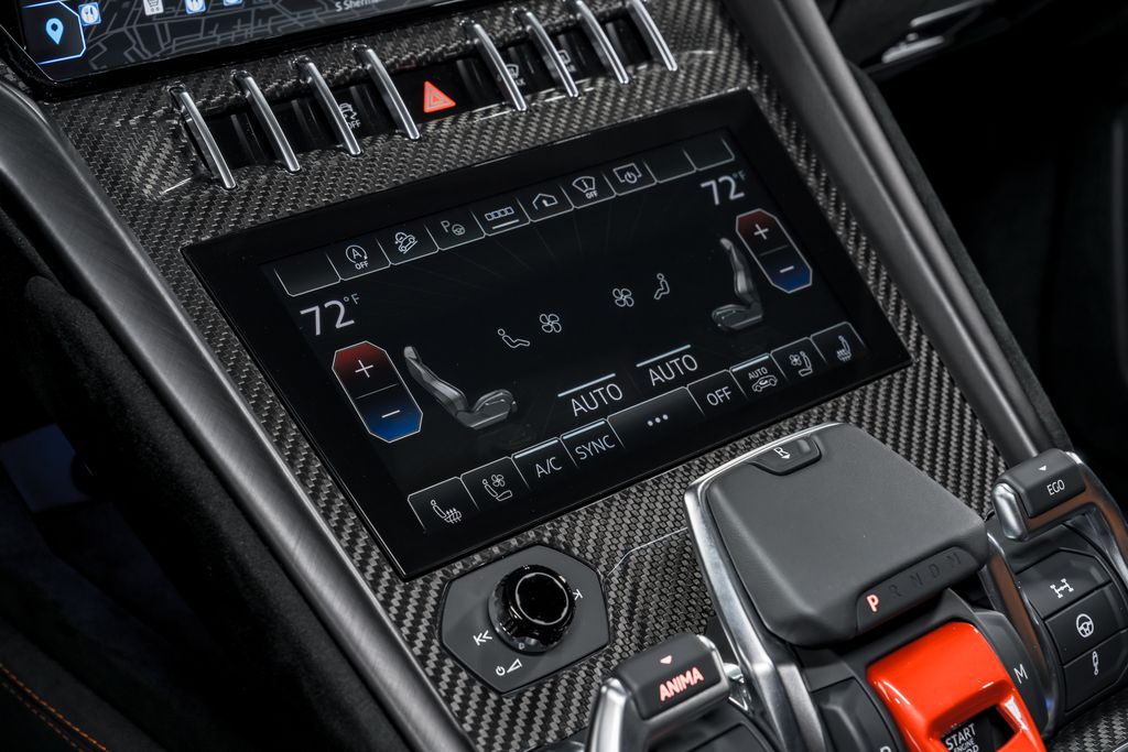 2024 Lamborghini Urus Performante - Photo 28