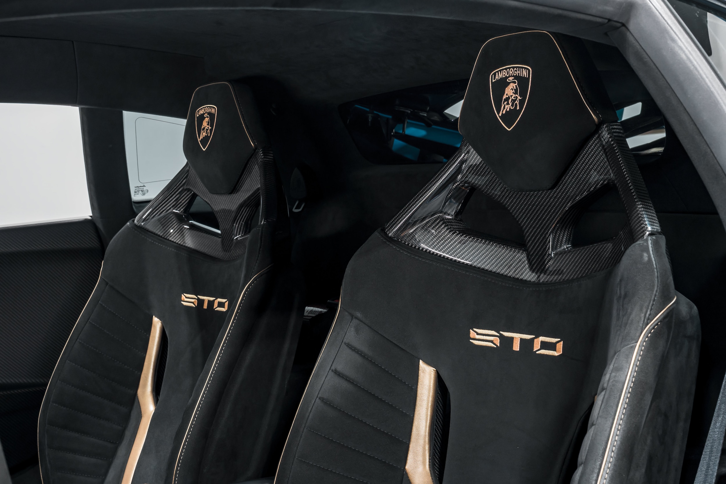 2022 Lamborghini Huracan STO - Photo 15