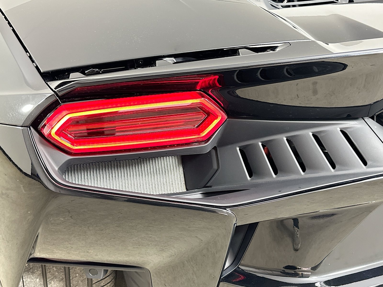 2026 Lamborghini Temerario Base - Photo 12