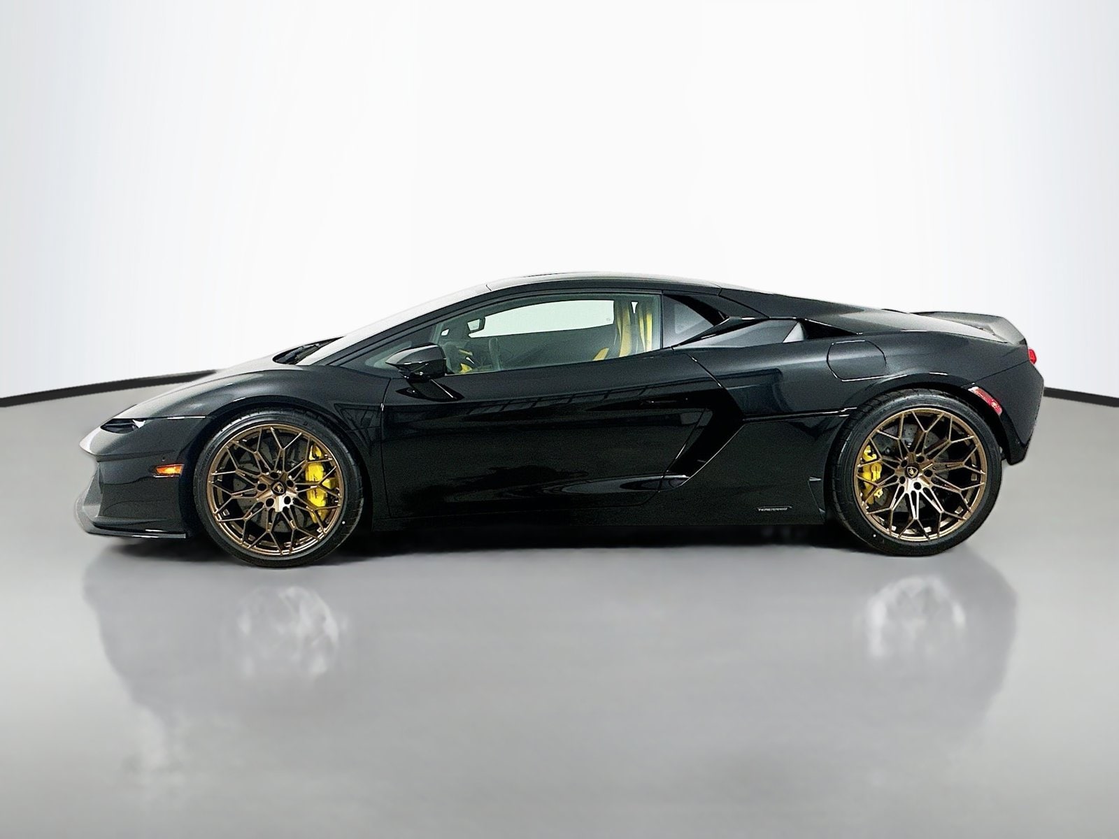 2026 Lamborghini Temerario Base - Photo 8