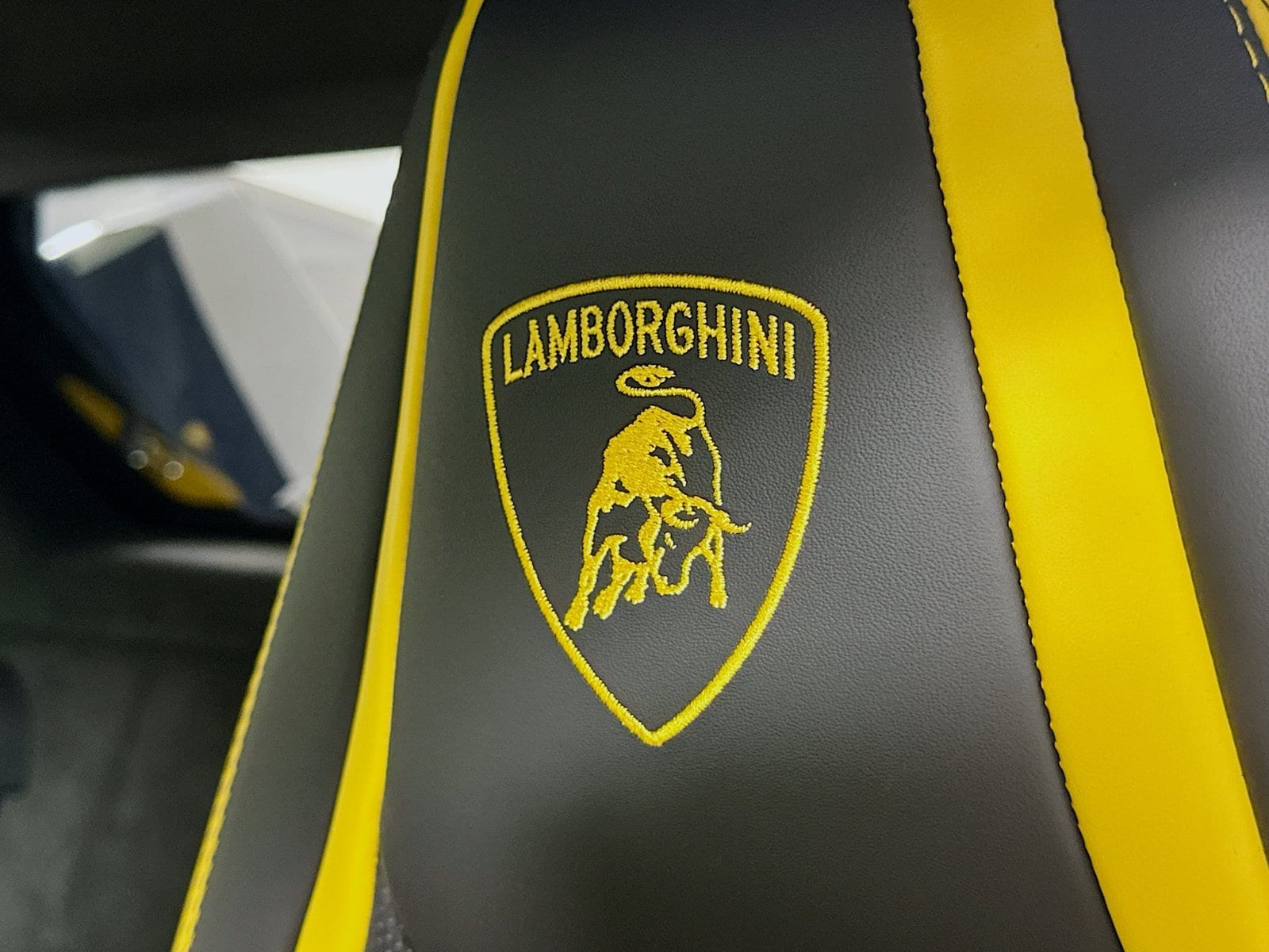 2026 Lamborghini Temerario Base - Photo 36