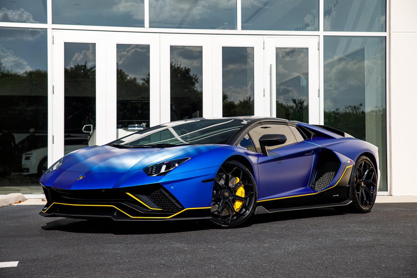 2022 Lamborghini Aventador
