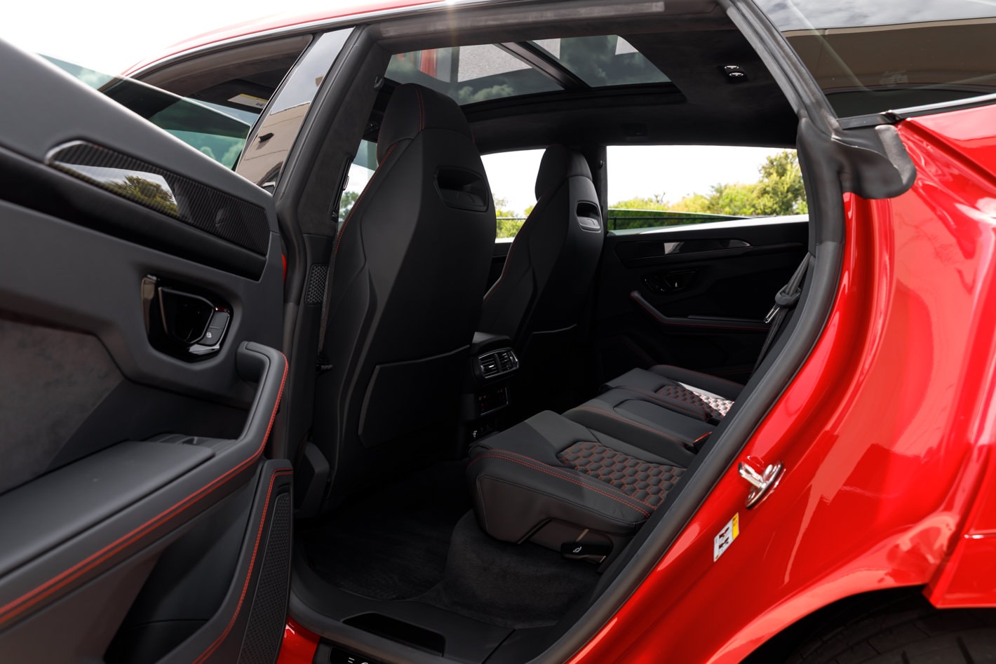 2024 Lamborghini Urus S - Photo 39