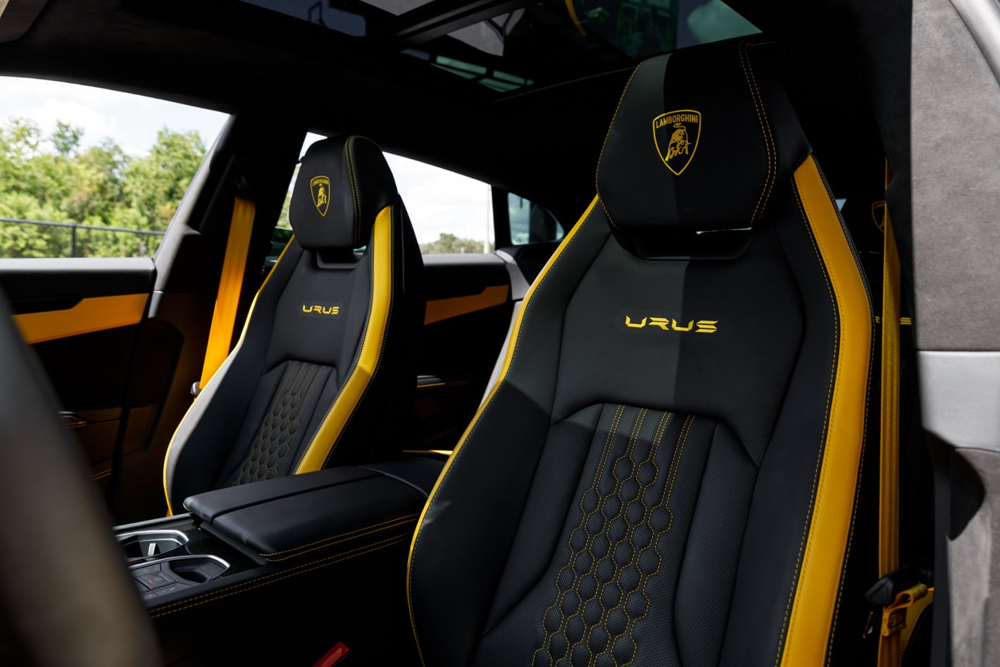 2024 Lamborghini Urus S - Photo 29