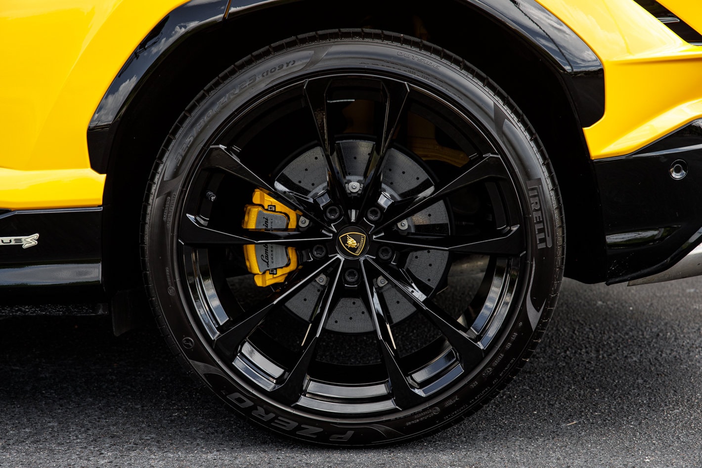 2024 Lamborghini Urus S - Photo 12