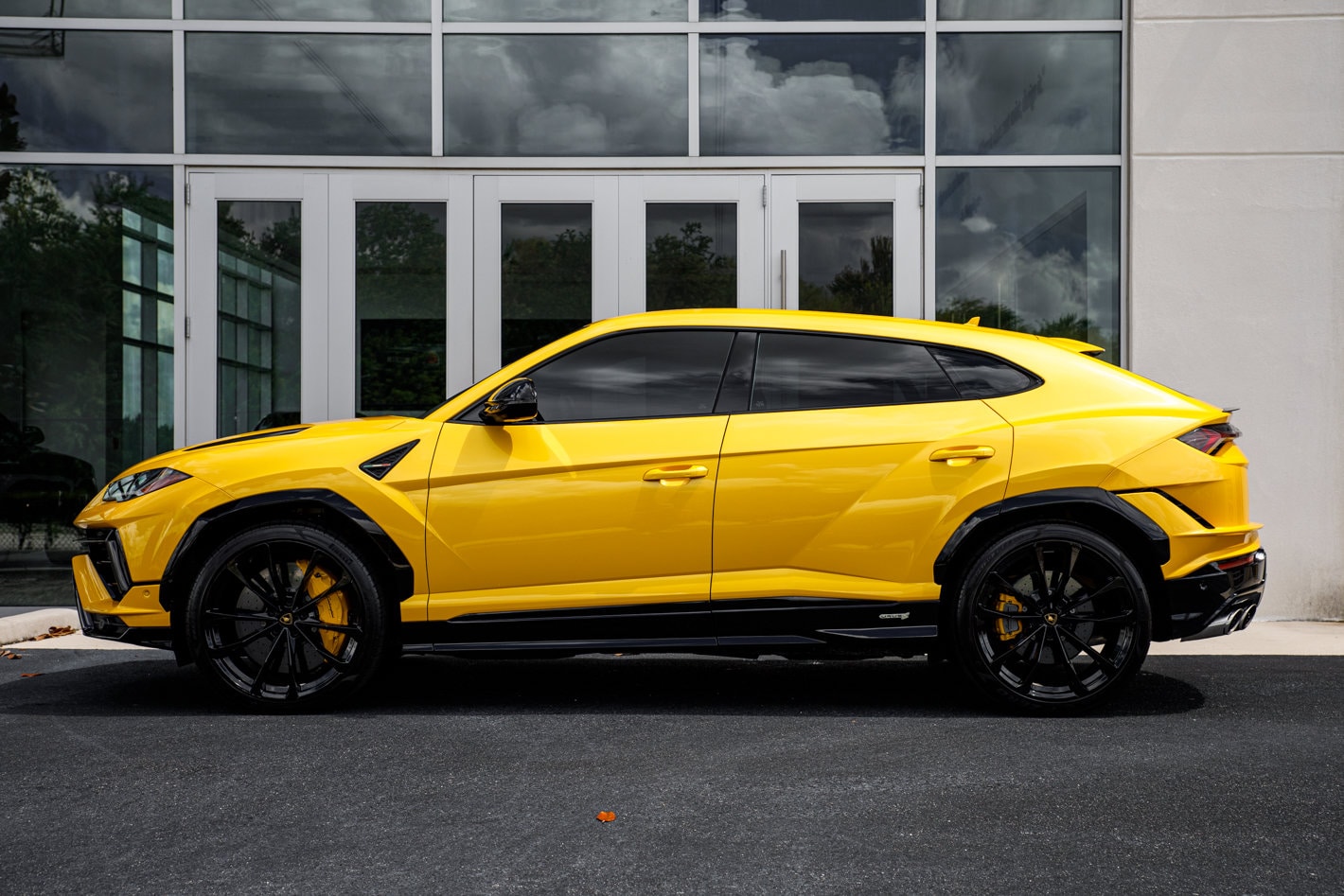 2024 Lamborghini Urus S - Photo 8