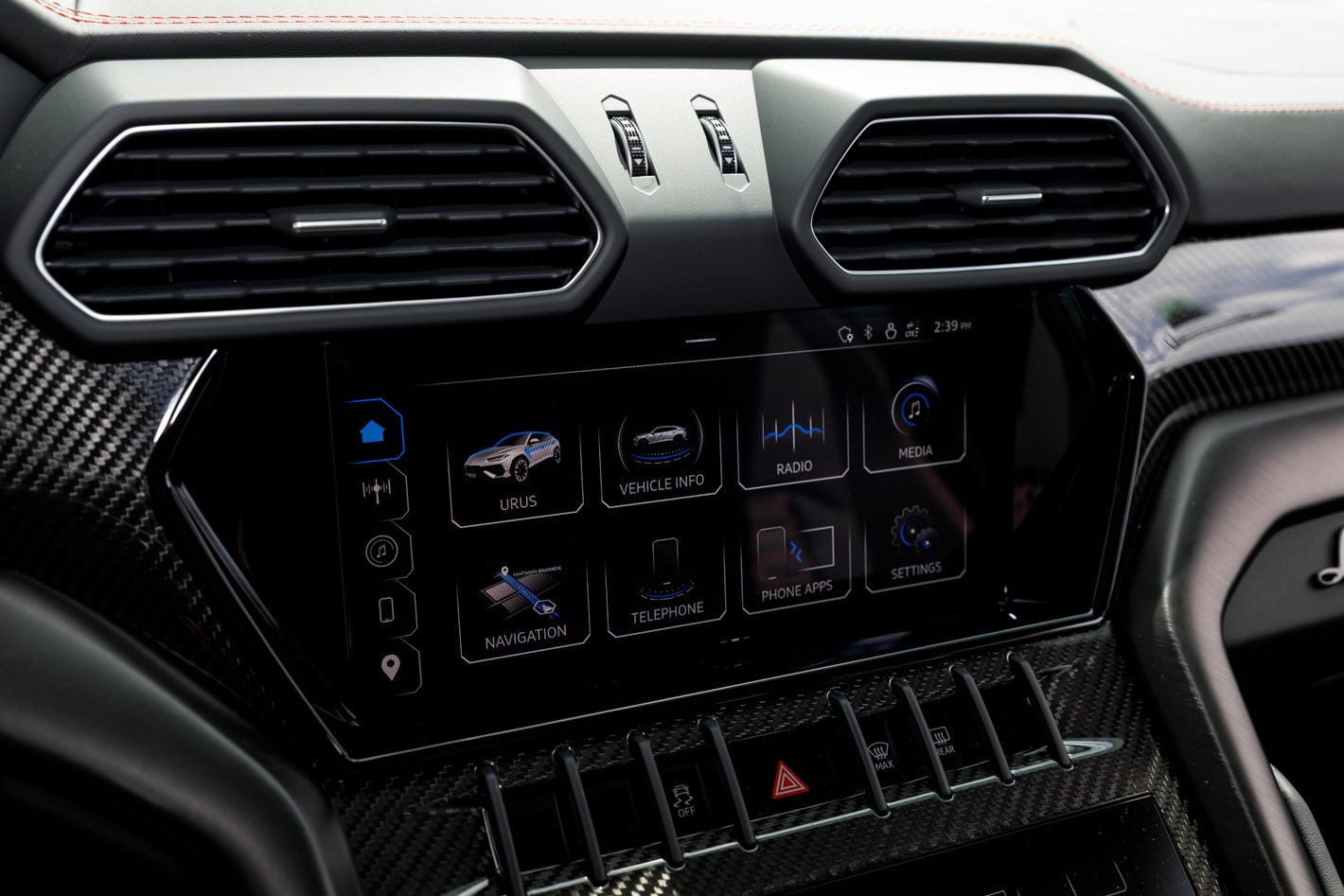 2024 Lamborghini Urus S - Photo 36