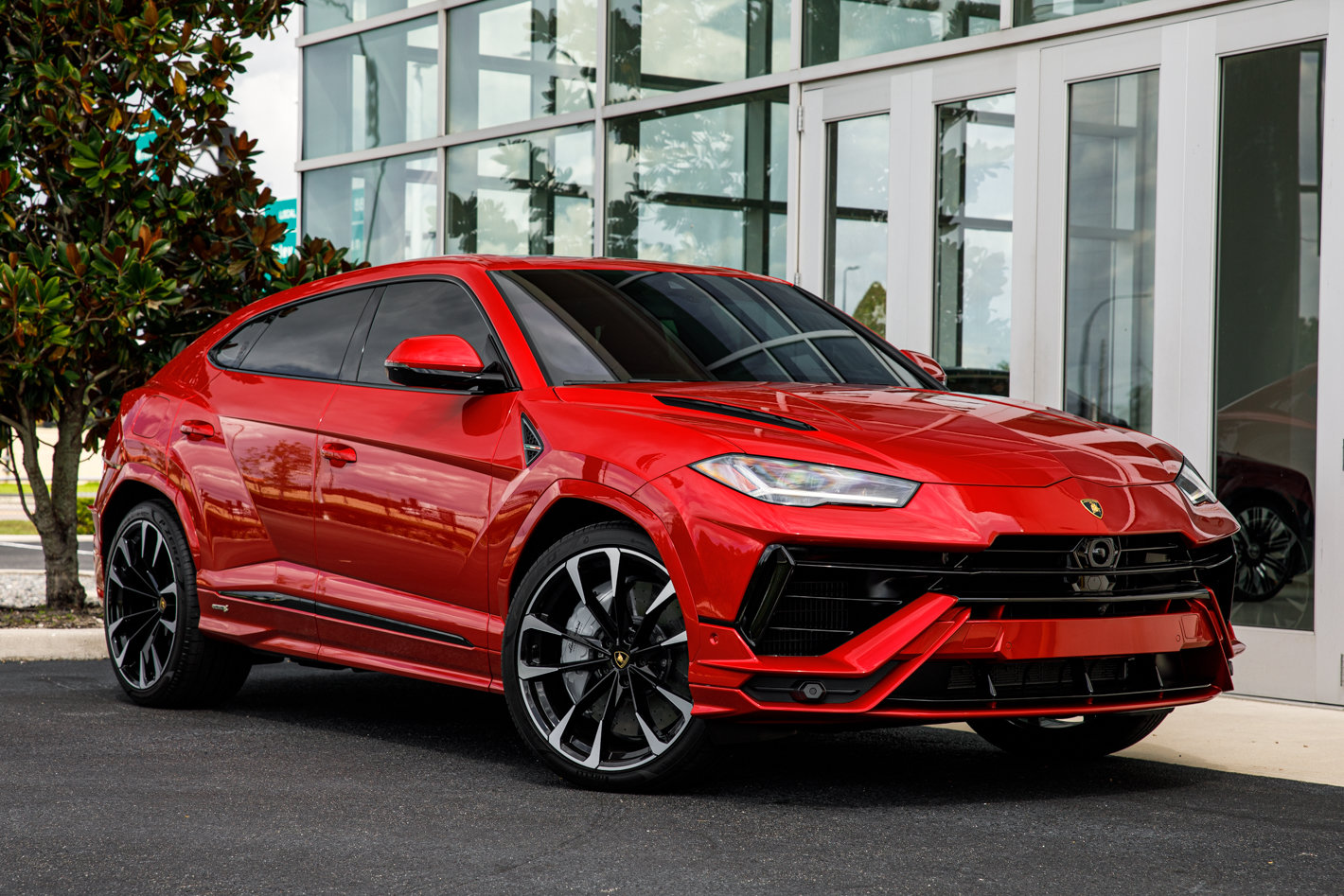 2024 Lamborghini Urus S - Photo 24