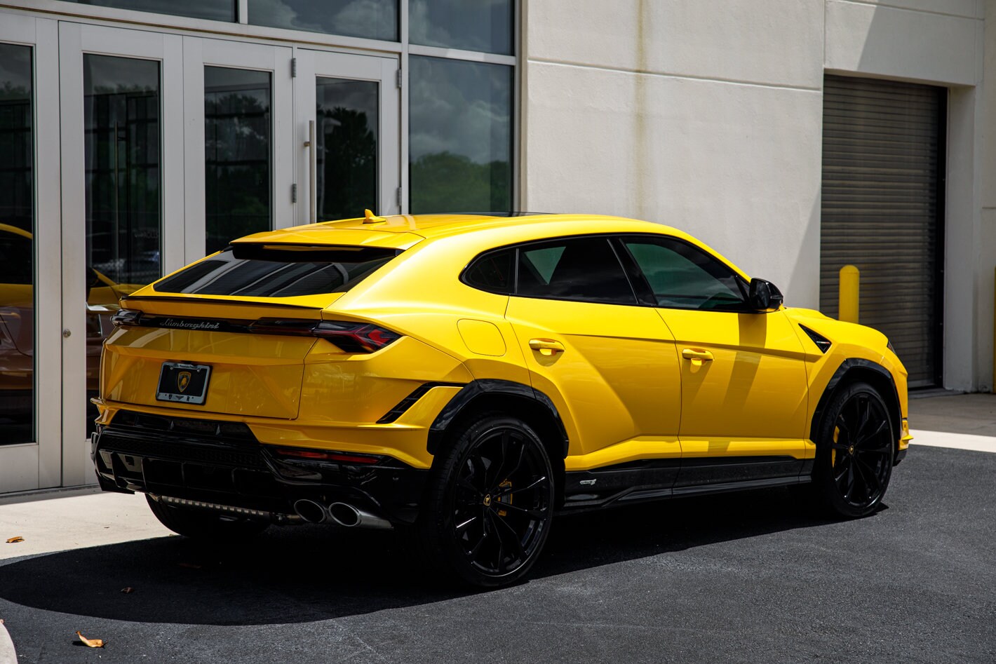 2024 Lamborghini Urus S - Photo 17