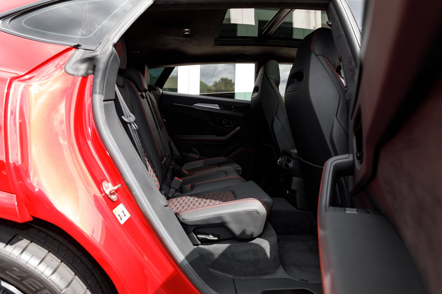 2024 Lamborghini Urus S - Photo 42