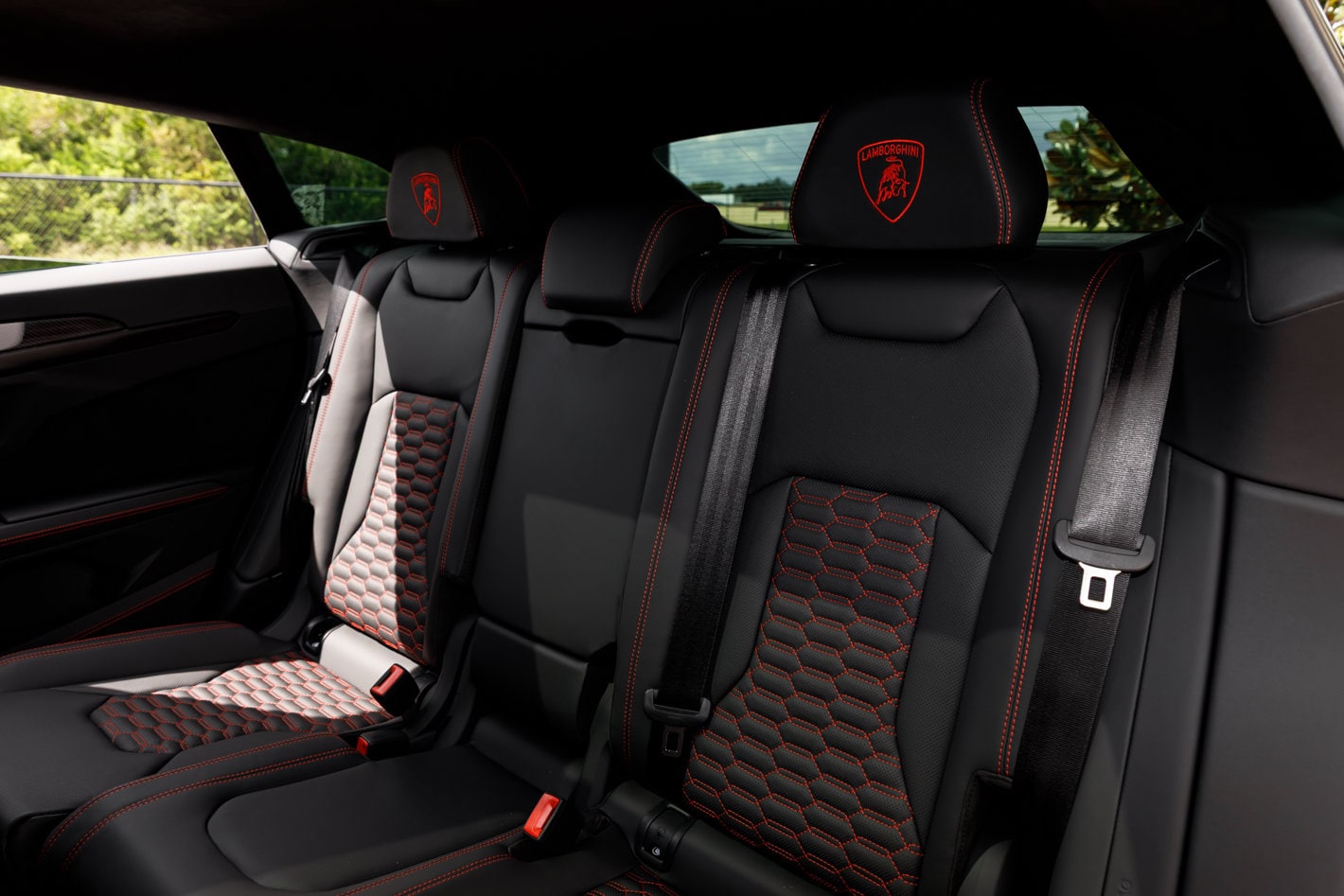 2024 Lamborghini Urus S - Photo 40