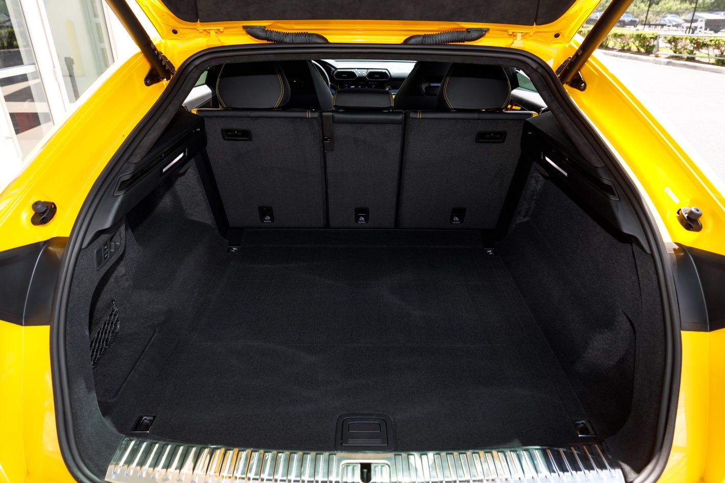 2024 Lamborghini Urus S - Photo 40