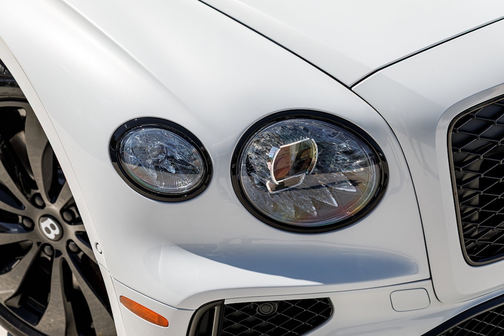Used 2026 Bentley Flying Spur V8 Sedan