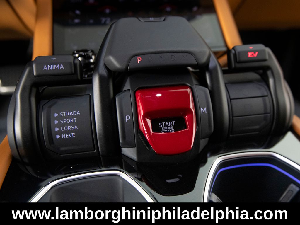 2025 Lamborghini Urus SE - Photo 22