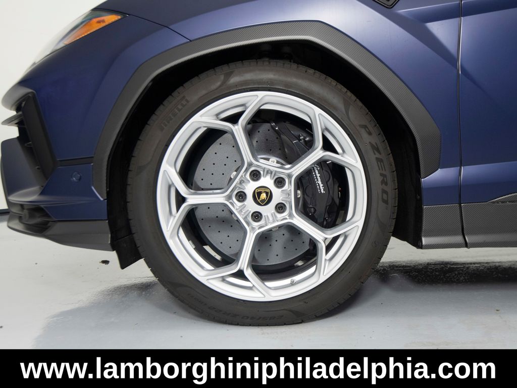 2023 Lamborghini Urus Performante - Photo 9
