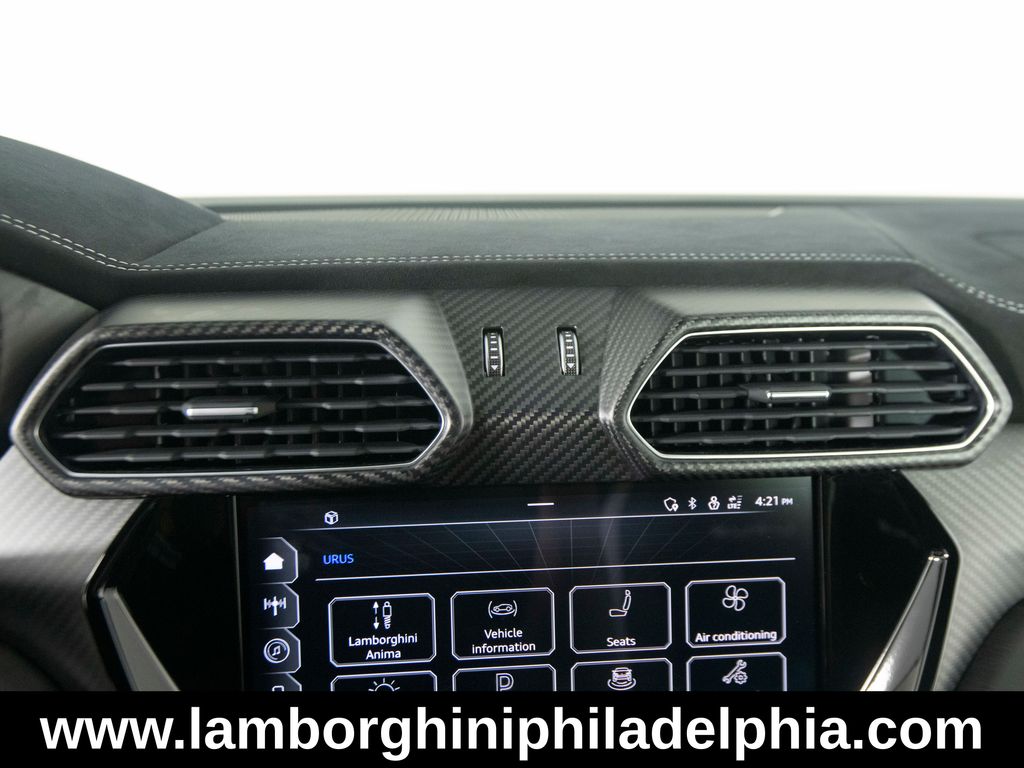 2023 Lamborghini Urus Performante - Photo 24