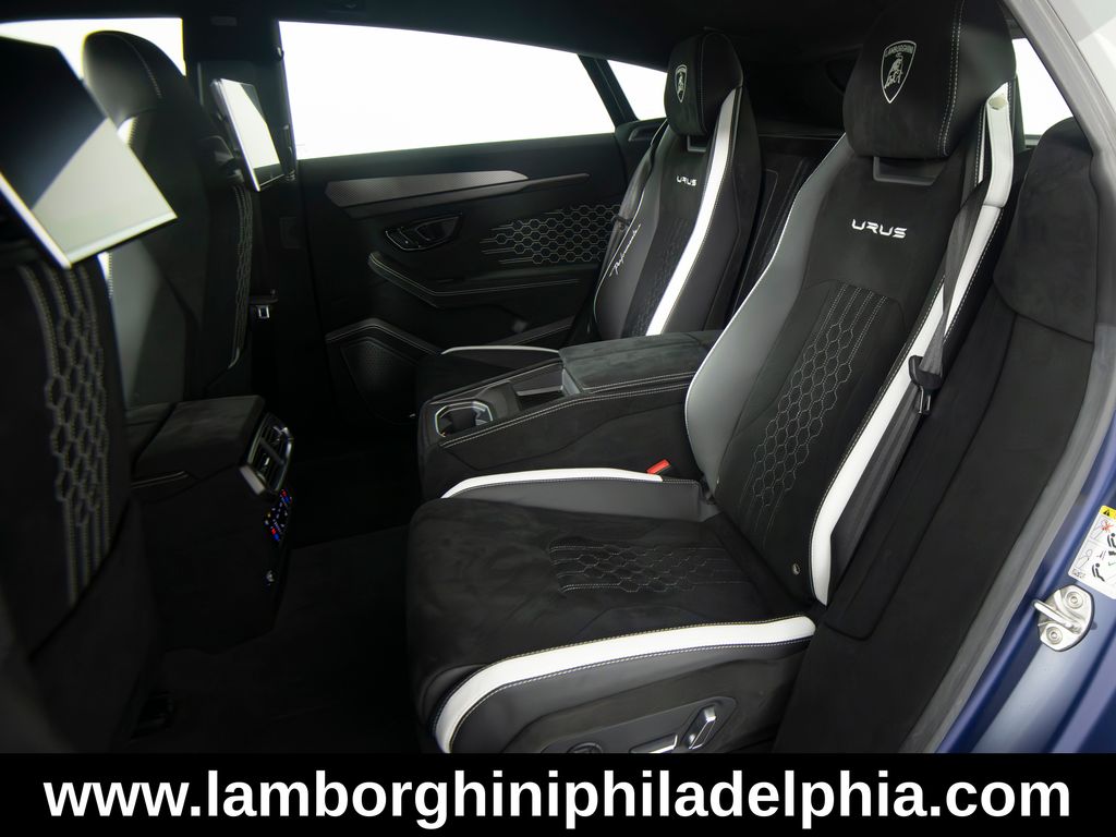 2023 Lamborghini Urus Performante - Photo 43