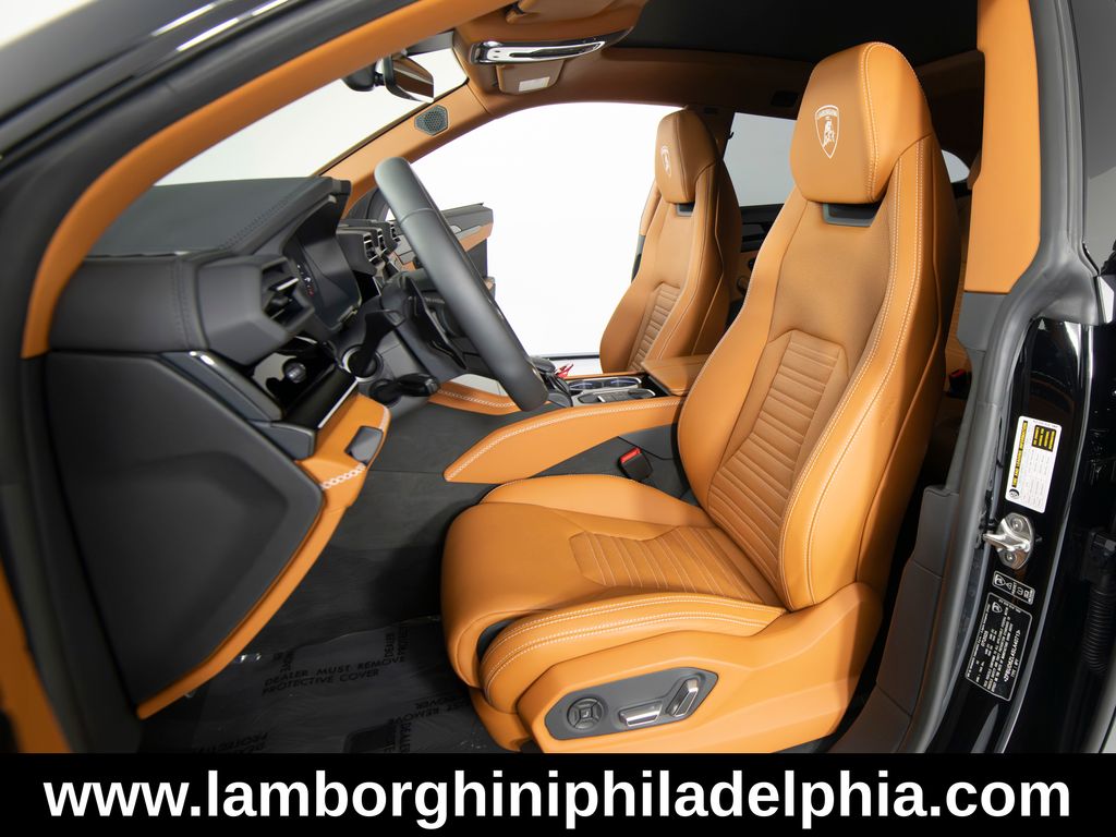 2025 Lamborghini Urus SE - Photo 10
