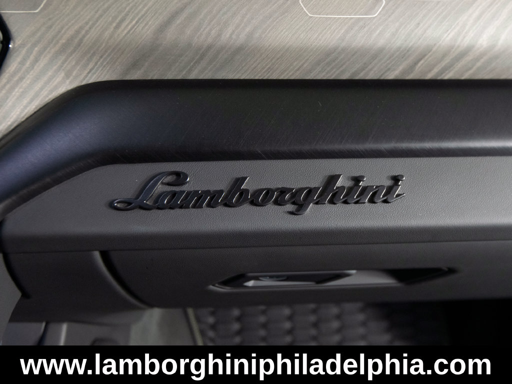2023 Lamborghini Urus S - Photo 36