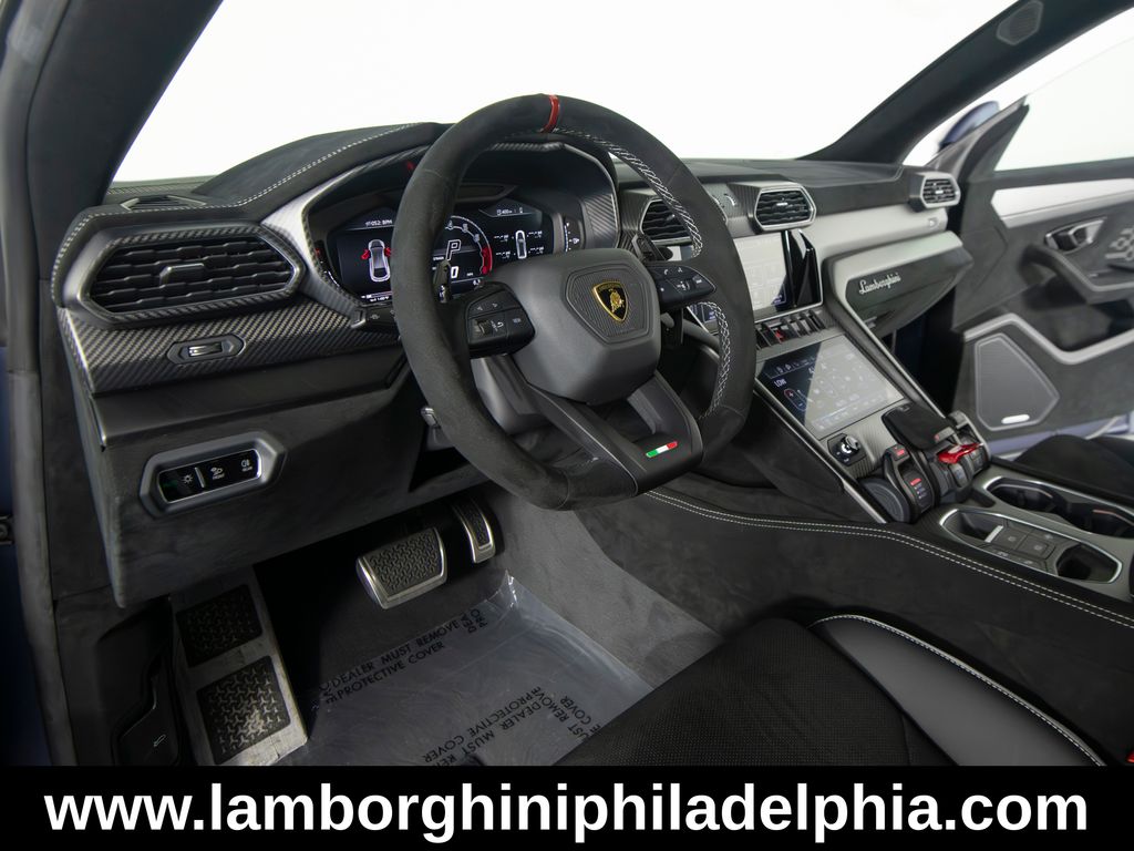 2023 Lamborghini Urus Performante - Photo 11