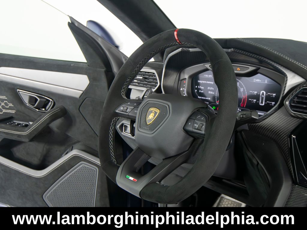 2023 Lamborghini Urus Performante - Photo 36