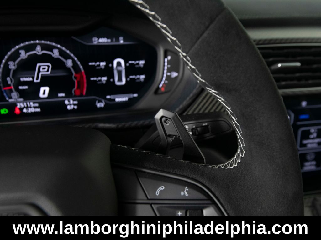 2023 Lamborghini Urus Performante - Photo 18