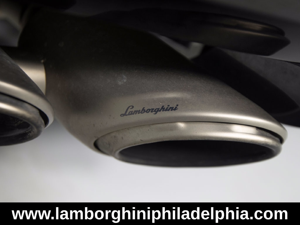 2023 Lamborghini Urus S - Photo 52