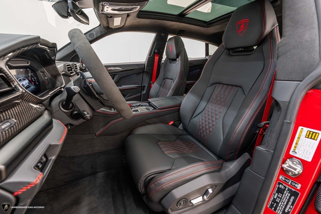 New 2025 Lamborghini Urus SE SUV
