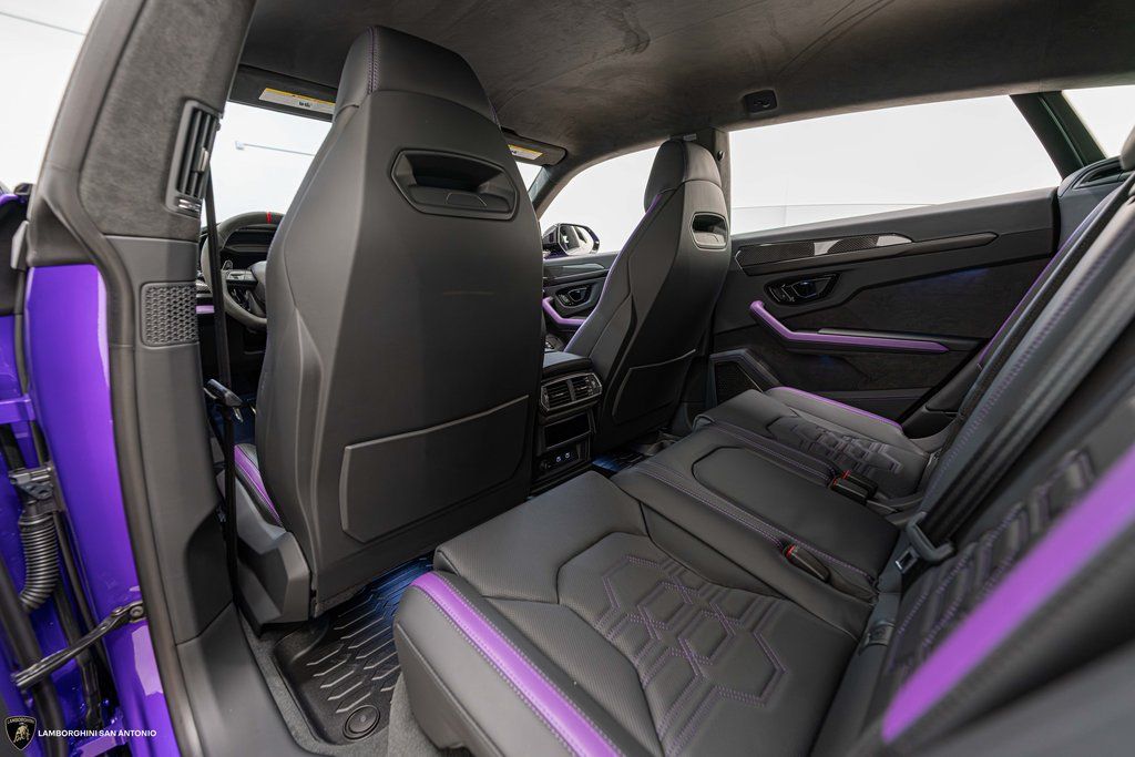2026 Lamborghini Urus SE - Photo 29