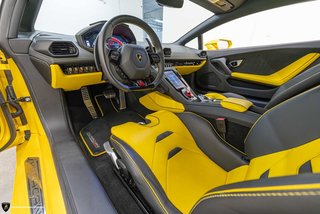 2020 Lamborghini Huracan EVO - Photo 32